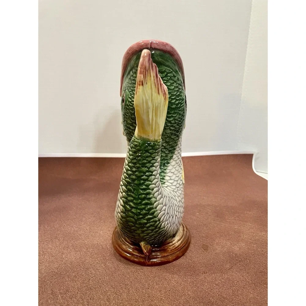 Unmarked italian vintage